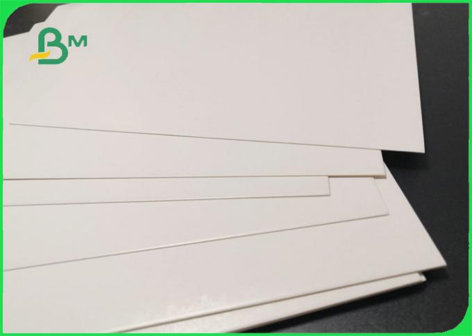 a placa de papel de 250gsm 300gsm Foldcote para caixas cosméticas aumenta altamente 700 x 1000mm