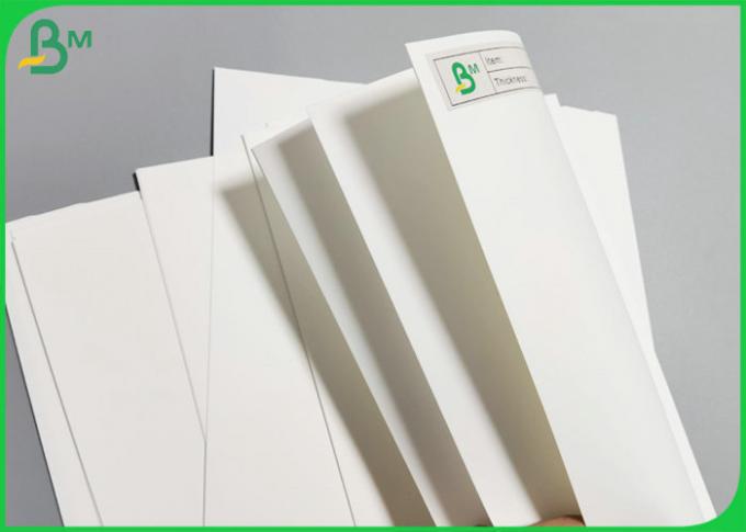 200 o polipropileno sintético do tamanho do ANIMAL DE ESTIMAÇÃO A4 de Microm revestiu o papel para a impressão de laser