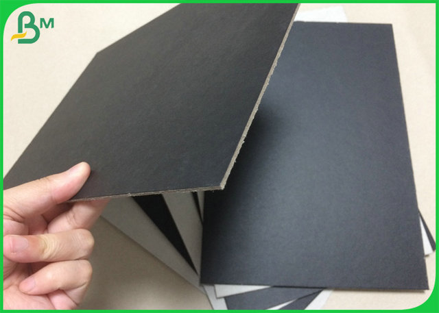 papel 2.5mm preto alto do cartão da dureza 2mm de 95 x de 120cm para o pacote do presente