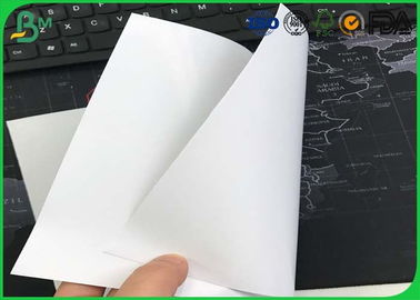 80gsm - papel revestido do lado 100gsm um, papel de arte do produto comestível C1S para a etiqueta adesiva