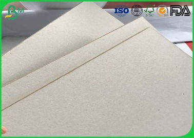 Papel cinzento de papel médio ondulado tomado partido dobro sem revestimento do cartão para a caixa do pacote