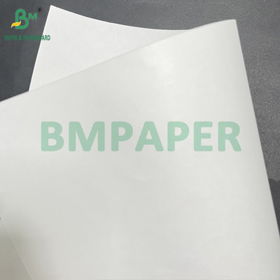 70 g de papel branco branqueado em rolos de papel kraft de grau alimentício semi-lustroso MG 1100 mm