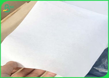 rolo Unbleached 60cm do papel do produto comestível de papel à prova de graxa de 38gsm 40gsm 700mm 500mm