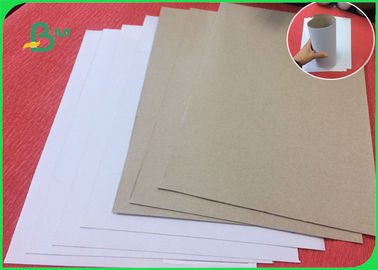 Placa frente e verso revestida branca reciclada da polpa de madeira com parte traseira do cinza para o caderno