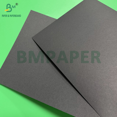 400gm 450gm Papel preto de dois lados Folhas negras profundas 610x860mm