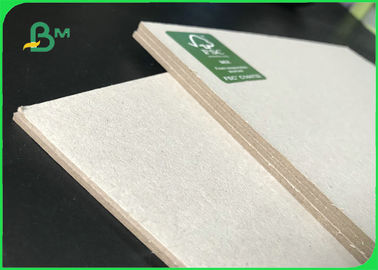 Certificação 1300gsm 1350gsm 70 * 100cm Grey Cardboard For Packaging Boxes do FSC