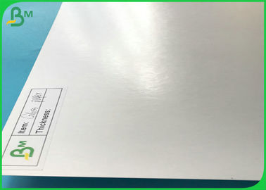 80gsm - 350gsm Papel Couche C2S Art Card Board lustroso no pacote da resma