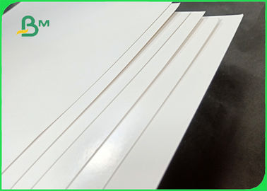 capacidade de rolamento da carga do papel revestido do PE de 250gsm 300gsm boa para as placas de papel