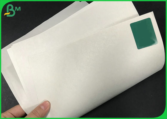 Papel de impressão de papel da placa da largura 42GSM 45GSM de Rolls 781mm do papel de jornal sem revestimento