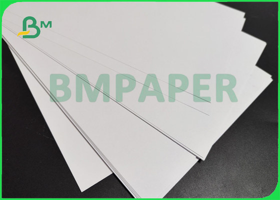 papel sem revestimento de 140gsm 160gsm Woodfree para a impressão 900mm do caderno