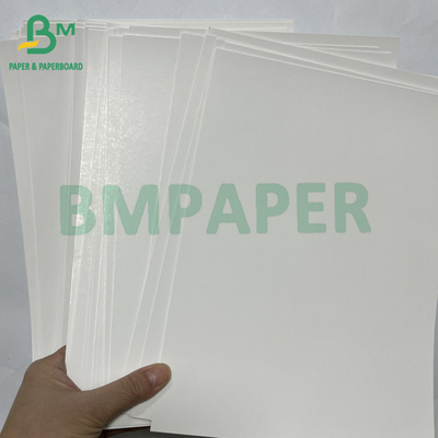 Papel de cartão de marfim GC1 reciclável para a sua linha de produção