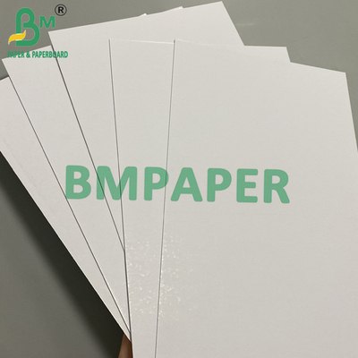 Cartão de papel maciço de tamanho personalizado com núcleo cinzento 28 x 39 "