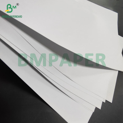 40 gm Papel Offset Branco Alto Sem Revestimento Sem Madeira Para Insertos de Livro 640 x 900 mm