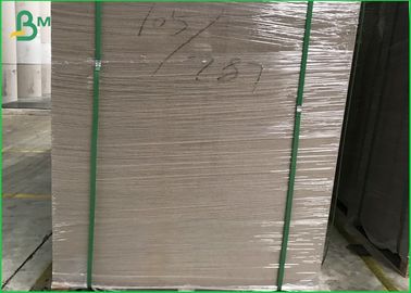 Superfície lisa cinzenta sem revestimento do papel de placa da dureza alta para o quadro do calendário