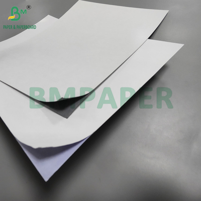 300 gm 320 gm C2S Papel de núcleo azul preto para jogos de cartas 71 x 95cm