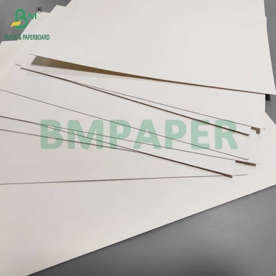 0.6MM 0,7MM Papel absorvente não revestido para estantes Material 900 x 1194mm