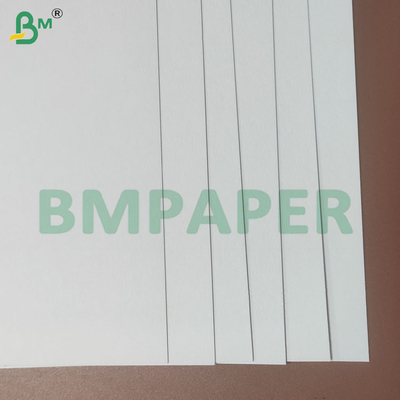0.4-0.7 mm Espessura Folhas de papel absorvente de umidade com superfície plana