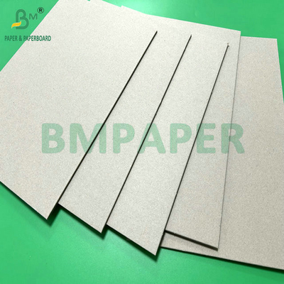 72 x 102 cm 2 mm 2,5 mm Superfície lisa Chapas de gesso cinza para fabricação de cartão