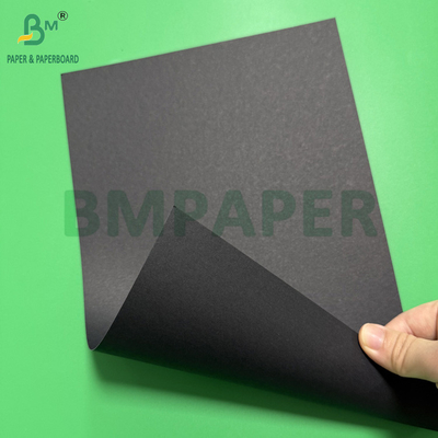 400gm 450gm Papel preto de dois lados Folhas negras profundas 610x860mm