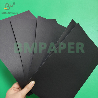 110gm 180gm Cartão preto revestido de dois lados para fabricação de papel dobrado artesanal