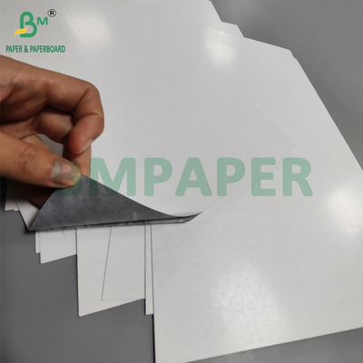 290gm Papel de núcleo preto para jogos de cartas de 8,5' x 11' resistente à dobra alta