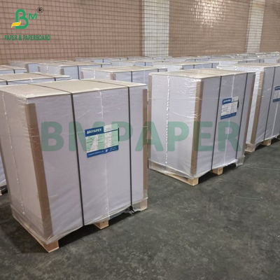 290gm Papel de núcleo preto para jogos de cartas de 8,5' x 11' resistente à dobra alta