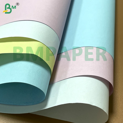 Papel sem carbono colorido de 50 a 75 gramas CB / CF / CFB A2 650x910mm e tamanho da carta para recebimento e impressão de formulários