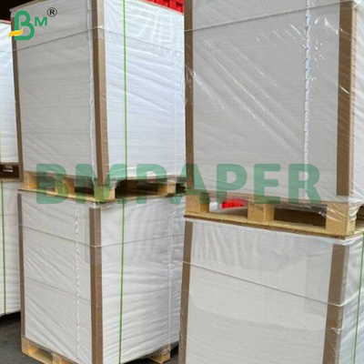 300 gm Folhas de papel C2S de lado duplo brilhante para impressão de cartazes
