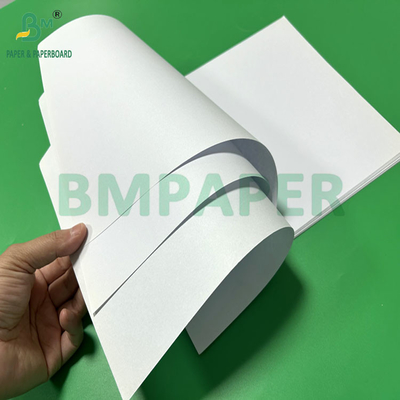 841 x 1198 mm 70 gm 80 gm Papel offset não revestido para impressão de textos de livros
