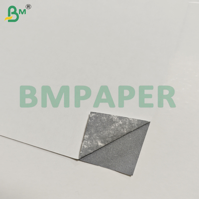 330gm Folhas de papel de cartão de jogo de núcleo preto brilhante de lado duplo