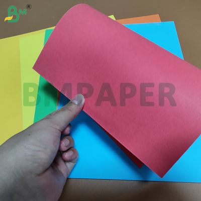 250 gm 300 gm Papel de Bristol de cor não revestido para cartão de felicitação 61 x 86 cm