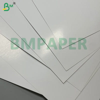 Papel de impressão digital revestido de brilho C2S de 300 g em rolos para folhetos e catálogos de alta qualidade