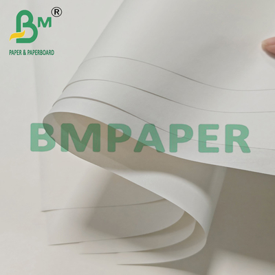 Papel revestido PE branco de superfície lisa de 370 x 500mm para saco de presente