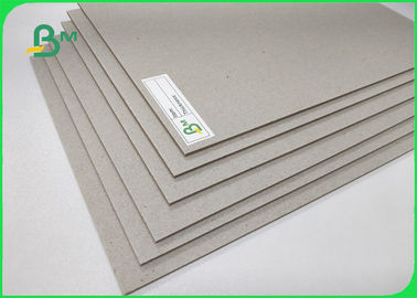 placa 1500GSM cinzenta feita do reciclado/papelada Unpliant nenhum dano 2.4MM