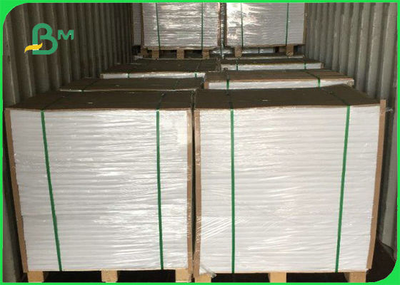 O PE impermeável do produto comestível de 60gsm 80gsm revestiu o papel para envolver peixes