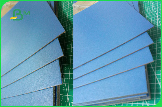 Cartão rígido 2.0mm do verniz lustroso colorido do FSC para caixas de presente do Natal