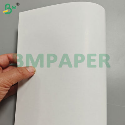320Gsm C2S Folhas de papel de cartão de jogo de núcleo preto brilhante de dois lados