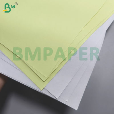 Papel de cópia sem carbono Cópias múltiplas para papel de carbono entrelaçado