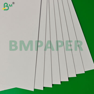 Folhas de papel sem madeira de alta rigidez de 300 g/m2 para impressão offset