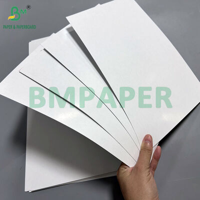 Papel de núcleo preto de alta brancura de 330 gramas para cartas de pôquer de alta qualidade 71 x 95 cm