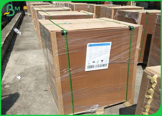 Placa de papel laminada PE reciclada Rolls do forro de Brown Kraft para empacotar