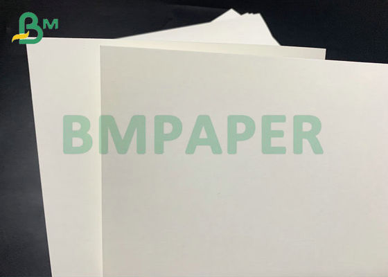 o PE da polpa de madeira da rigidez 250gsm alta de 768mm revestiu o papel do copo para o copo de café