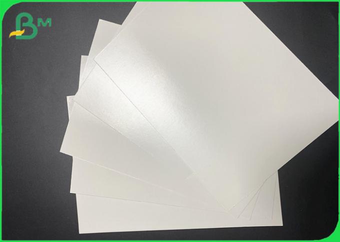 O PE à prova de graxa revestiu o rolo de papel laminado de Cupstock para copos quentes da bebida